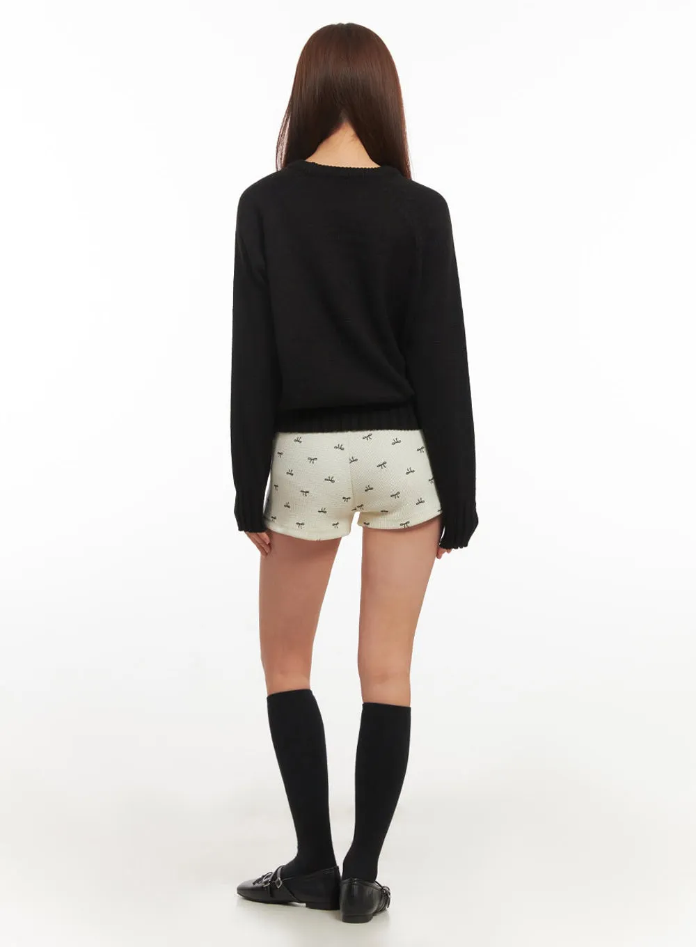 Basic Round Neck Sweater IM513