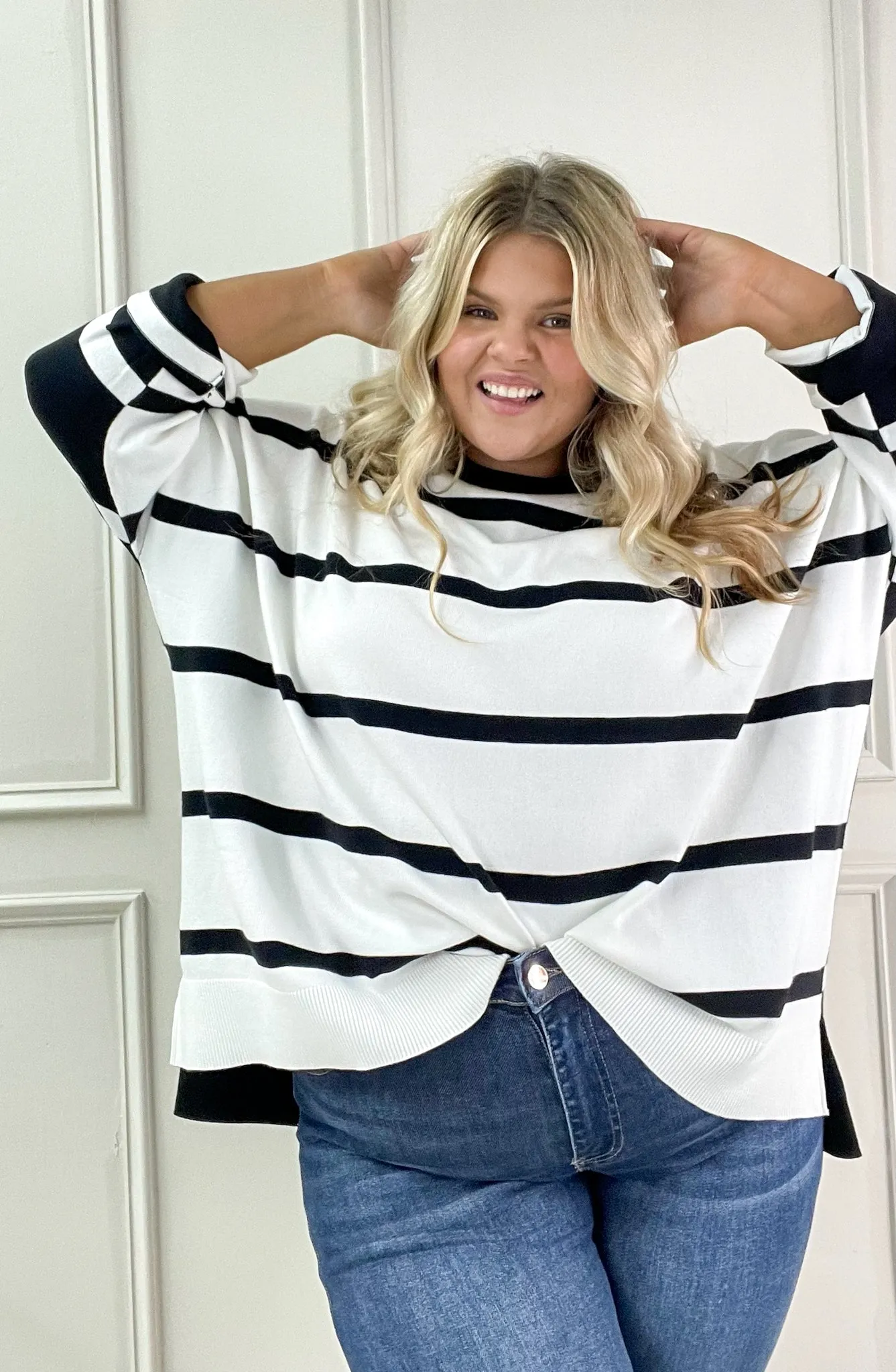 Black & White Curvy Contrast Stripe Sweater