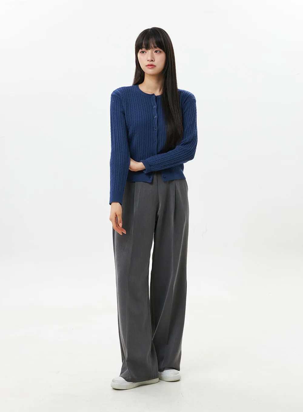 Cable Knit Round Neck Cardigan OS305
