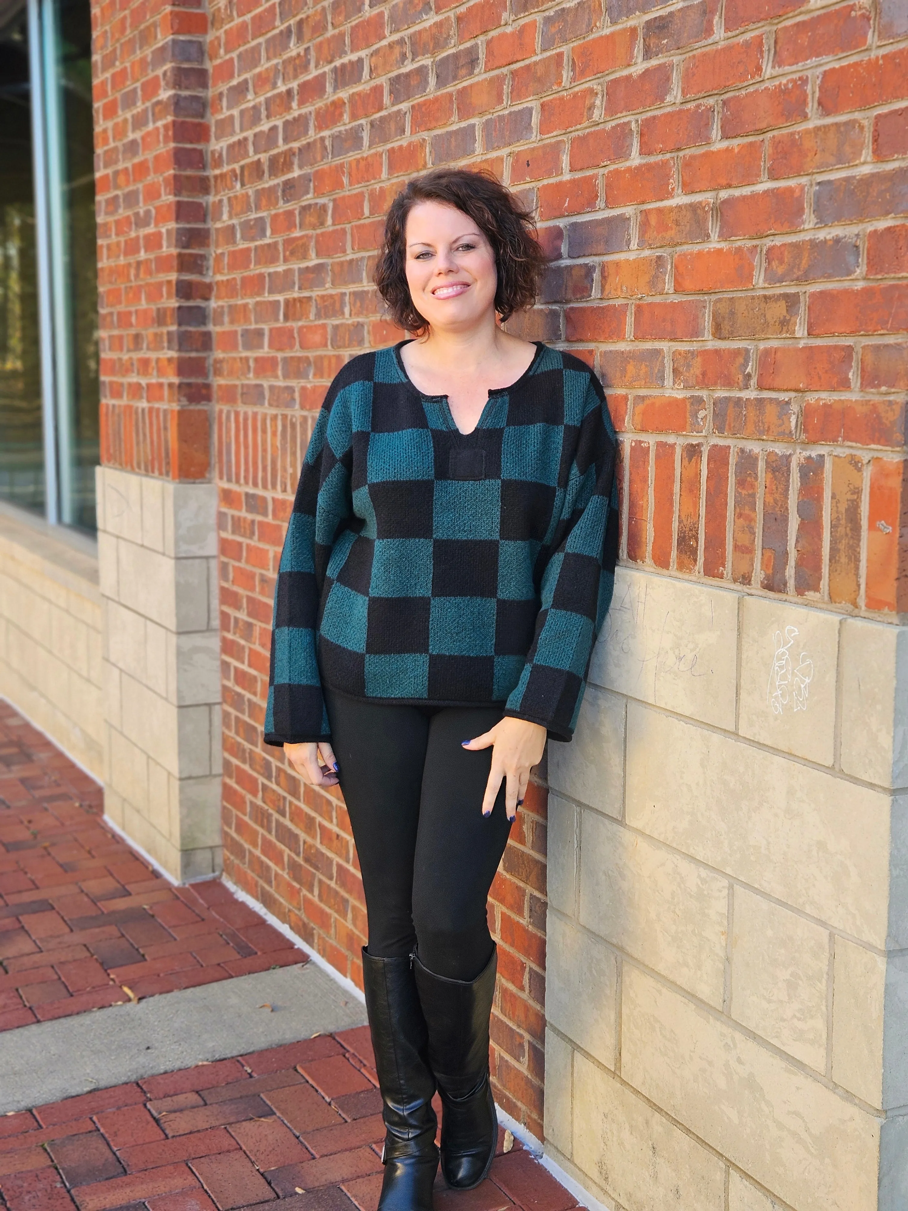 Checkered Split Neck Long Sleeve Knit Sweater in Hunter Green