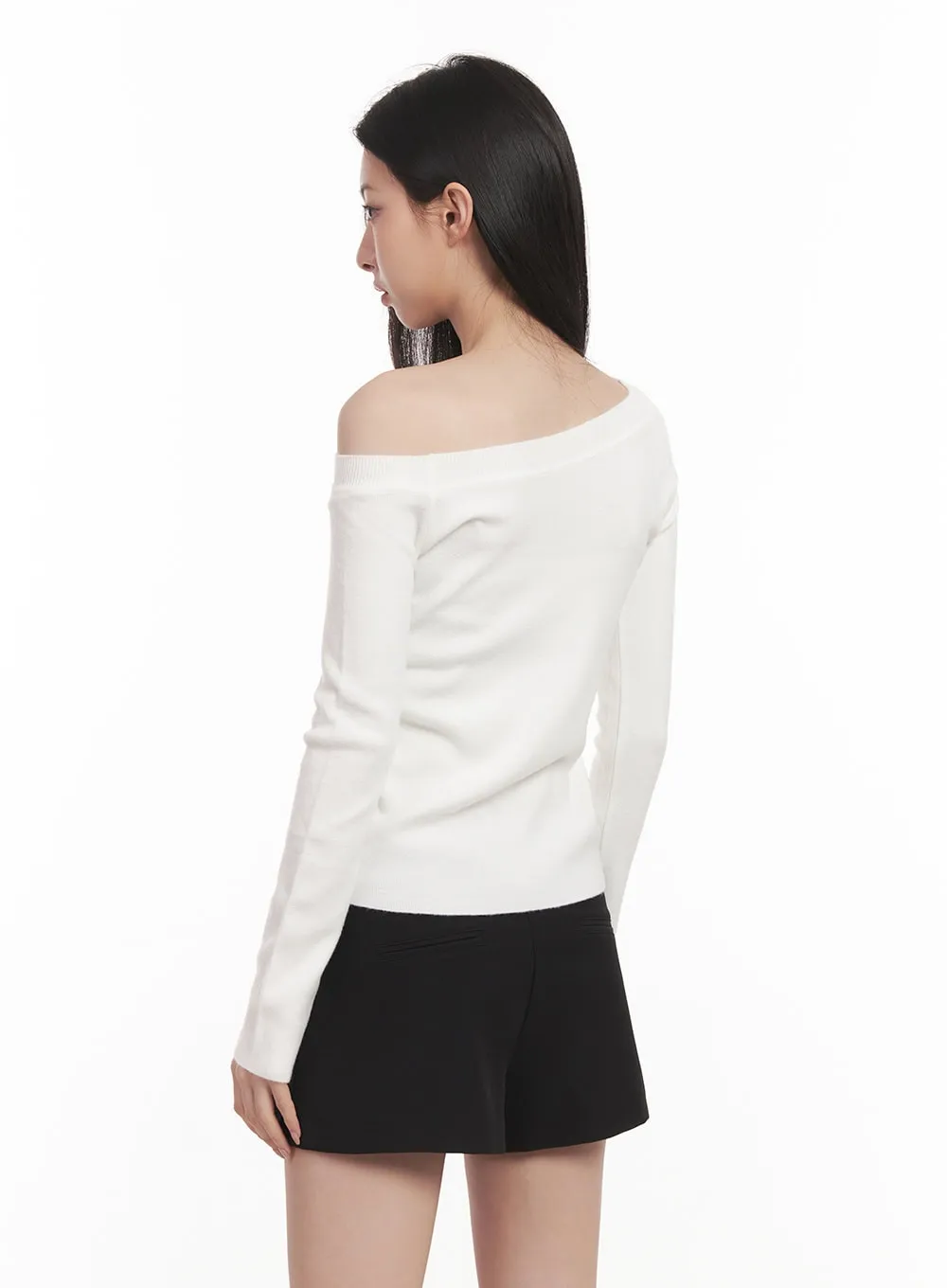 Elegant Off Shoulder Knit Top CN415