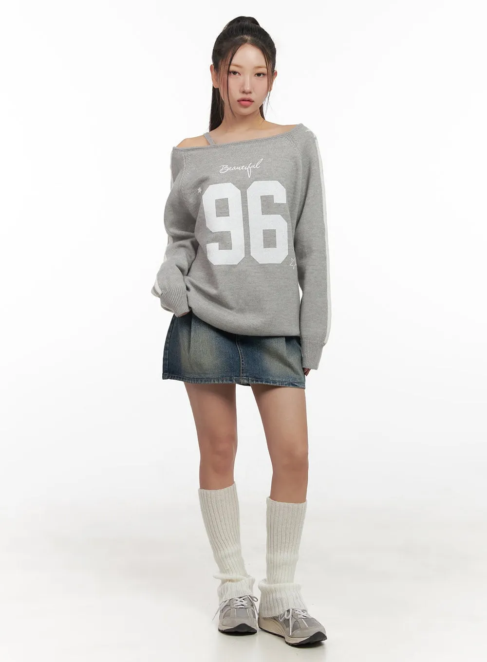 Graphic Off Shoulder Crew Neck CD416