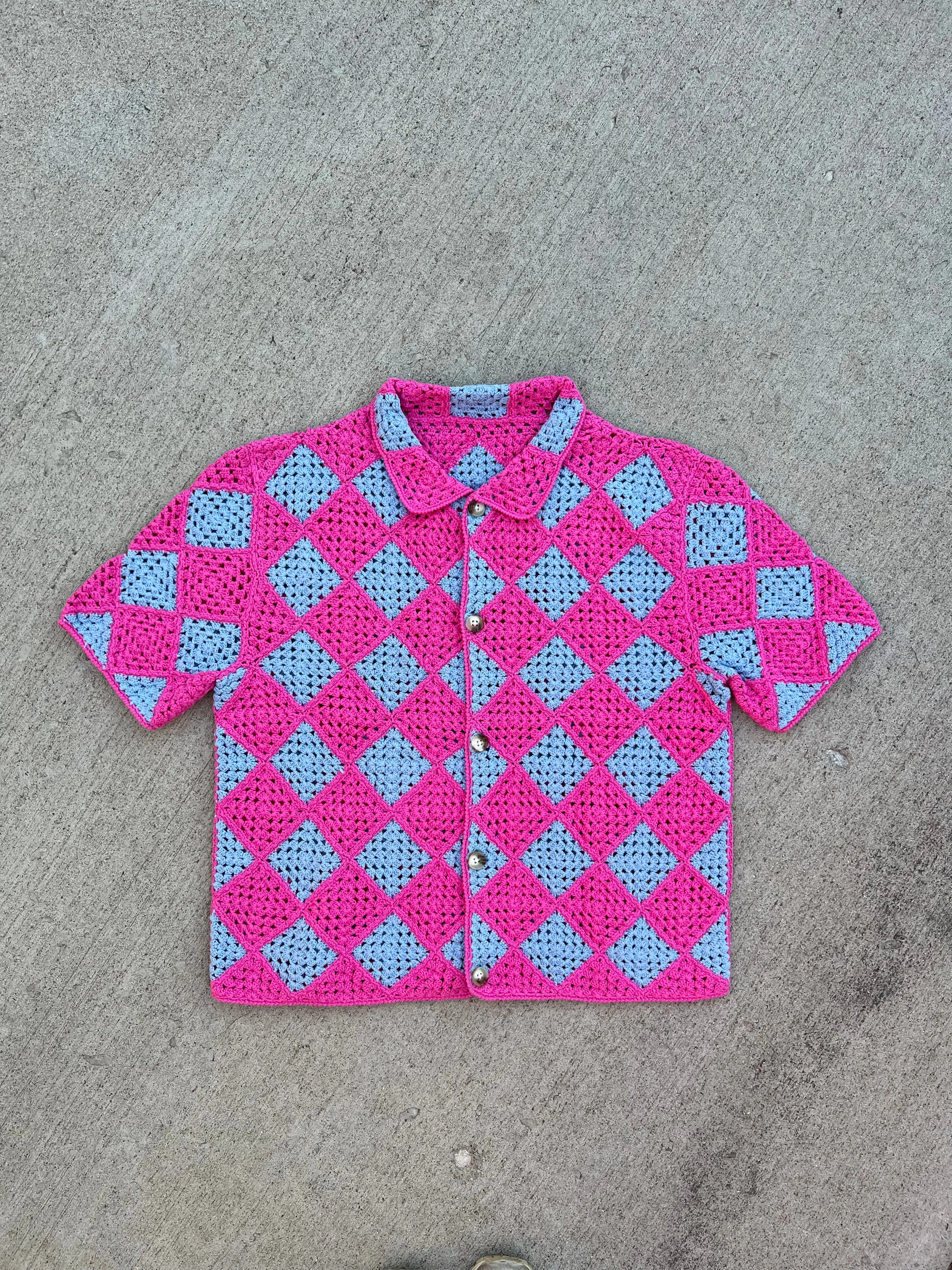 HOWL'S HAND CROCHET SQUARE BUTTON-UP