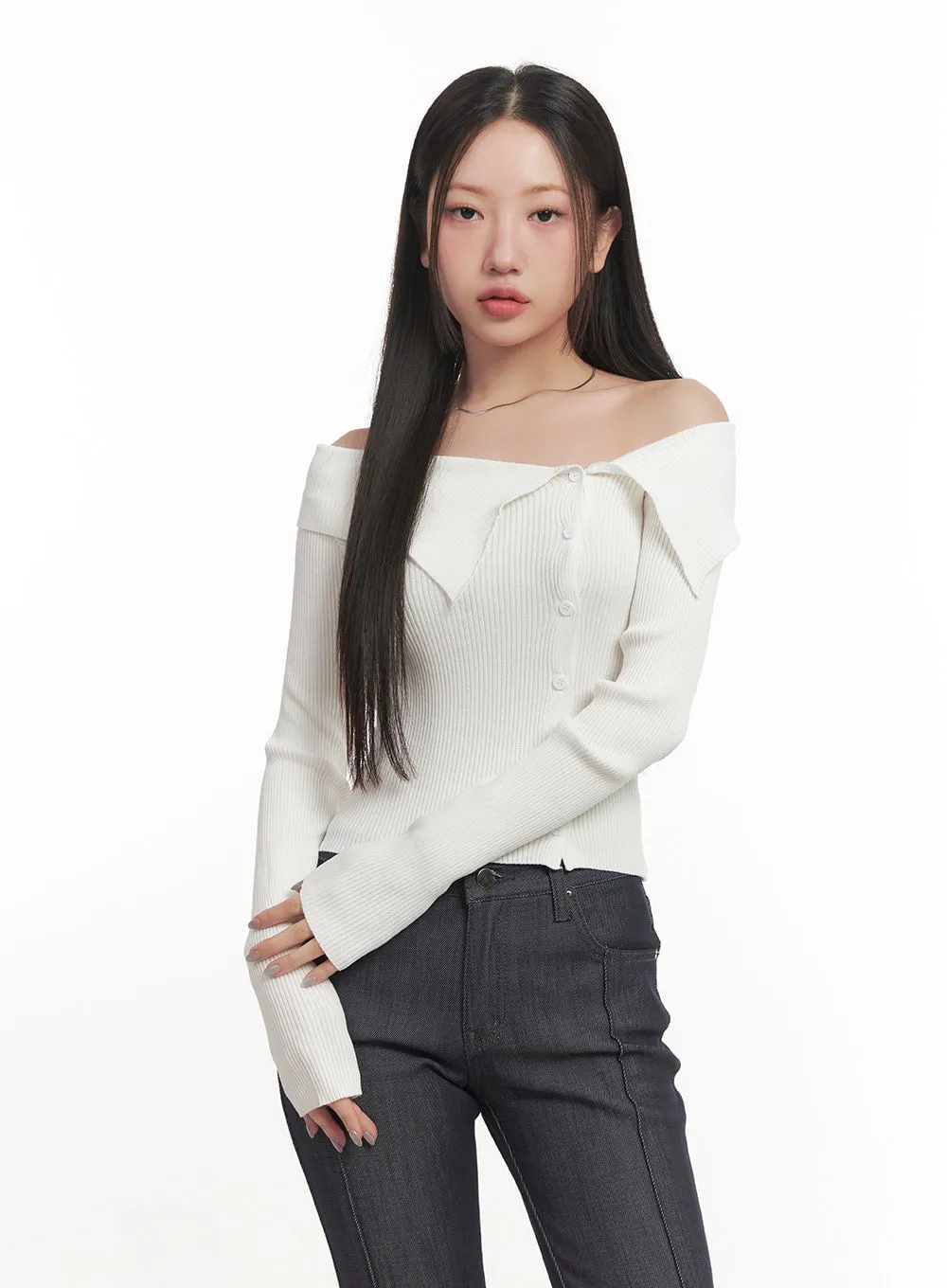 Off-Shoulder Asymmetric Long-Sleeve Knit Top CF525
