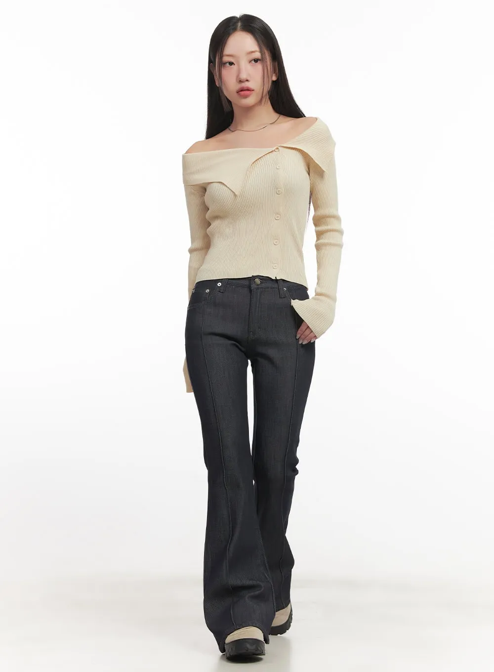 Off-Shoulder Asymmetric Long-Sleeve Knit Top CF525