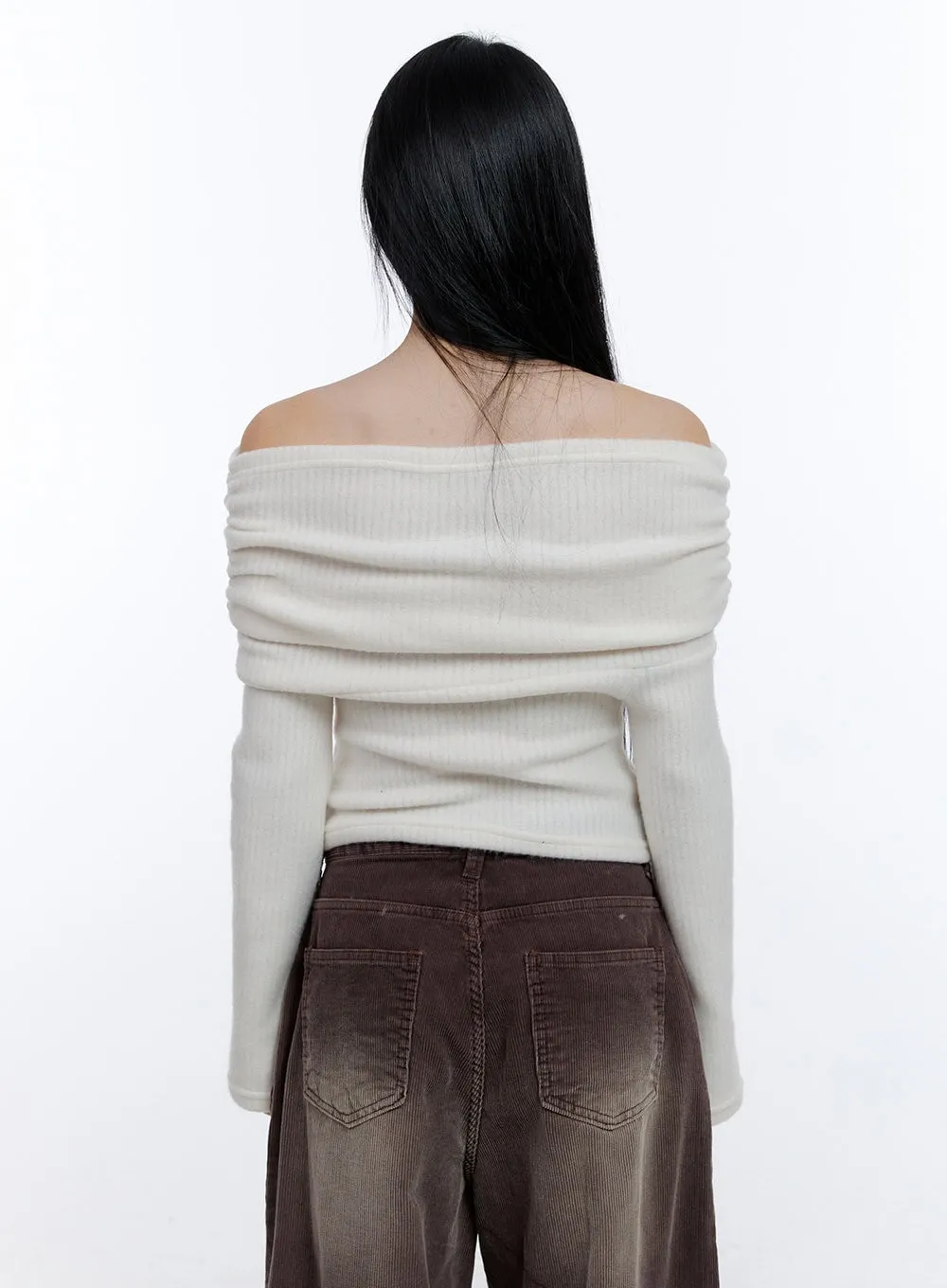 Off-Shoulder Cropped Sweater CD416