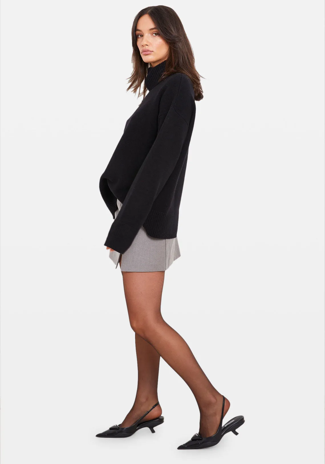 OVERSIZED TURTLENECK SWEATER