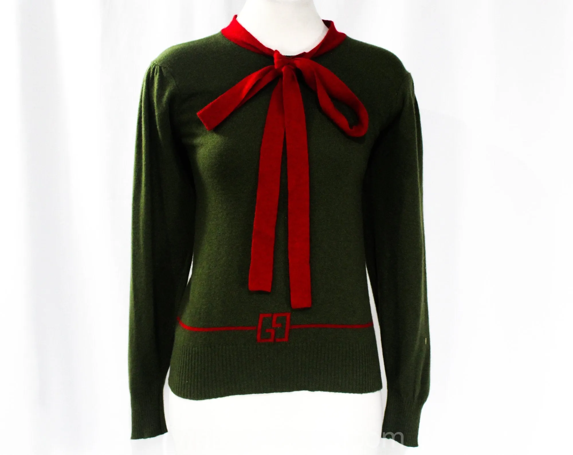 Size 6 Gucci Sweater - 1920s Inspired Flapper Style Designer Knit Top - Winter Spring - Small Sage Green & Cranberry Red Scottish Cashmere