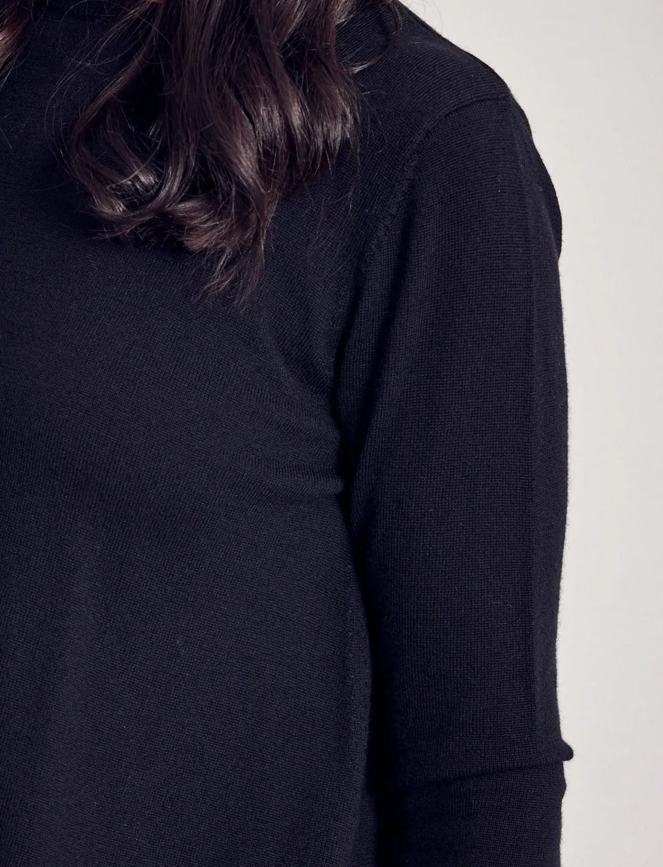 Wellesley Sweater in Black